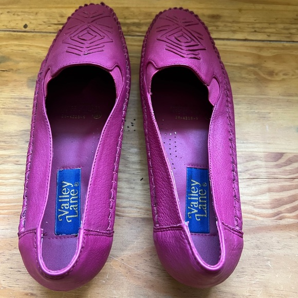 VALLEY LANE PINK LOAFERS SZ 9 1/2 W - Picture 5 of 8